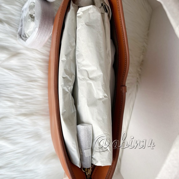 NWT Coach Leather Soft Tabby Hobo Shoulder Crossbody Bag - Picture 5 of 9